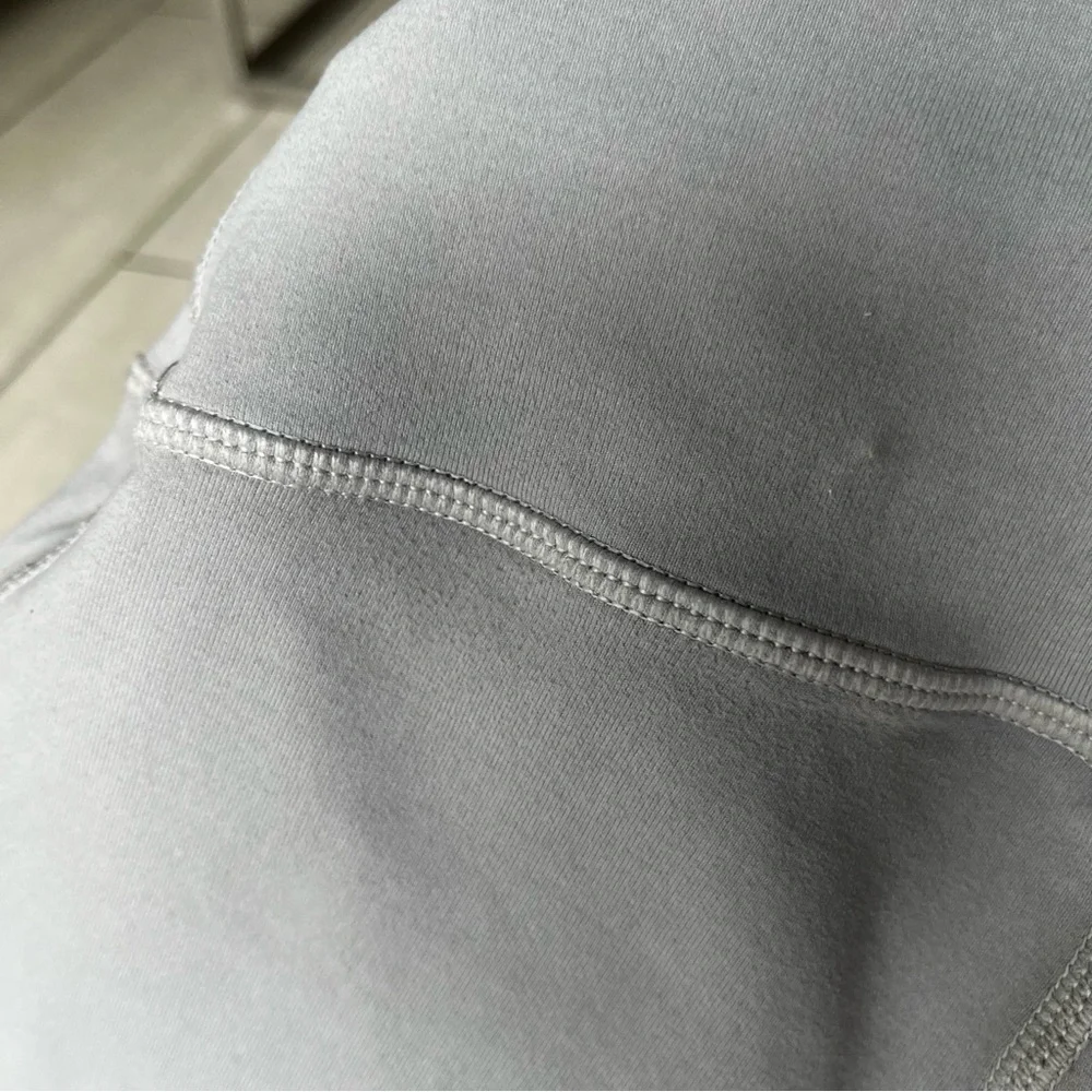 ALO Yoga Moto Leggings Small Gray High Rise Full Length Biker Yoga Athleisure